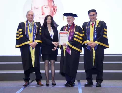 El profesor Jorge Alió, Medalla José Rizal de la Academia de Oftalmología de Asia-Pacífico (APAO)